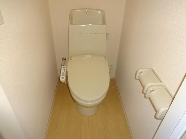 トイレ　シャワー付トイレ