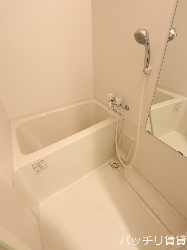 バス・シャワールーム　画像は別号室イメージの為、現況を優先いたします。