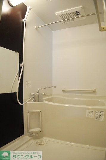 バス・シャワールーム　雨の日の洗濯も安心な浴室換気乾燥機付き
