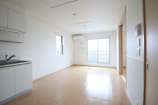 居室・リビング　※別室の参考写真の為、現況優先です。