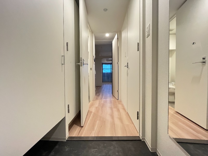 玄関　同タイプ別部屋