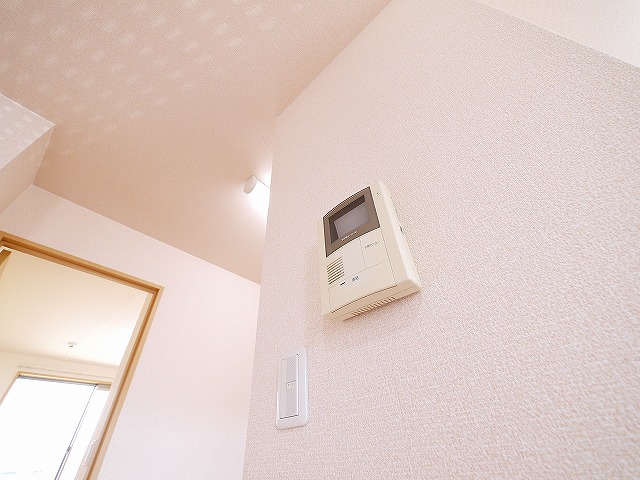 セキュリティ　モニター付きインターホン