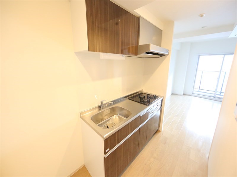 キッチン　システムキッチン（ガス3口コンロ・グリル付）