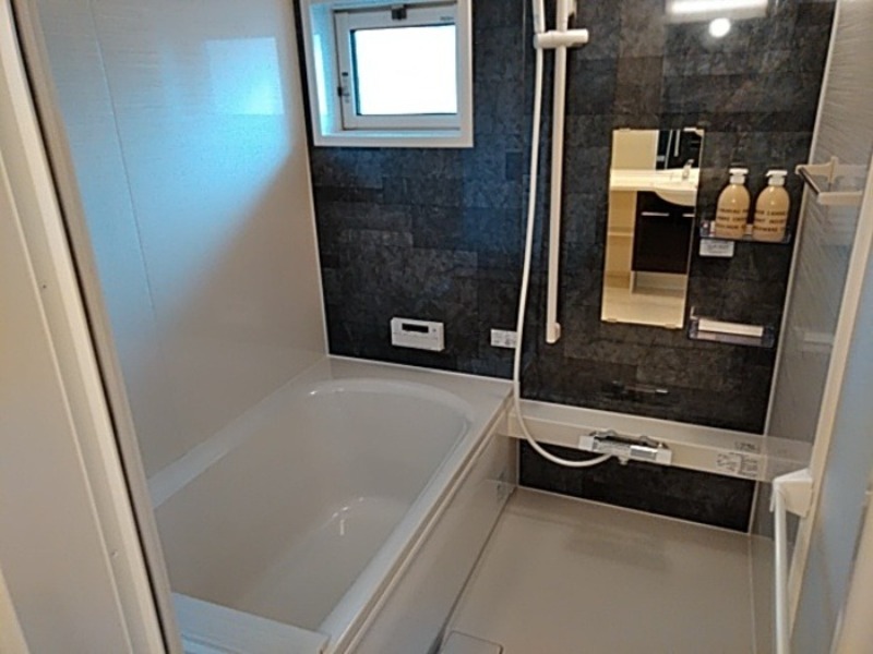 バス・シャワールーム　図面と現状に相違がある場合には現状を優先