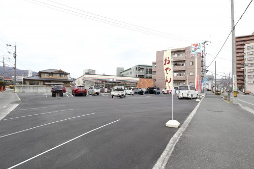 コンビニ　セブンイレブン 東広島西条西本町店（コンビニ）まで264m
