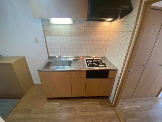 キッチン　※別部屋の写真です