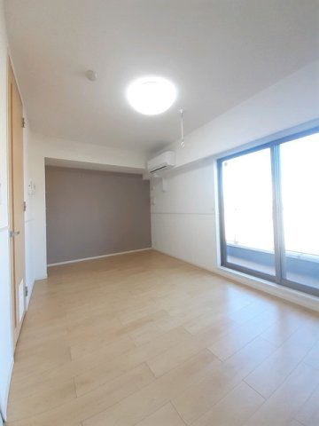 居室・リビング　内装もきれいです