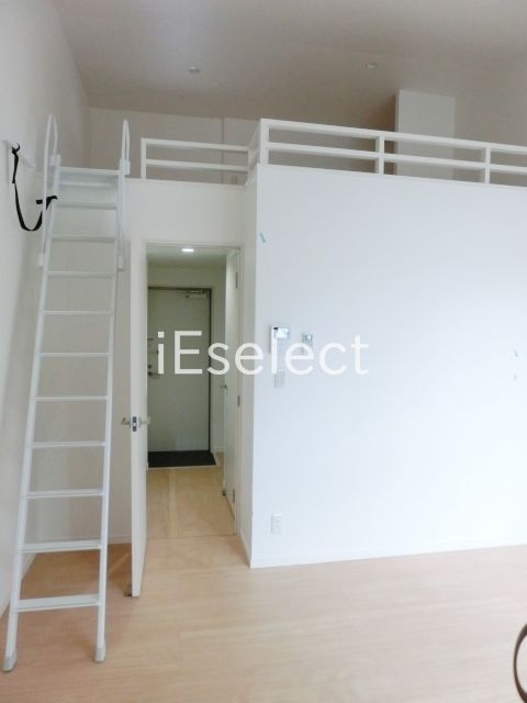 居室・リビング　明るいお部屋は気分も明るくなります！