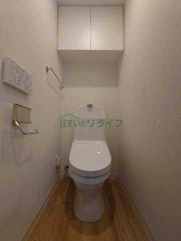 トイレ　別部屋の参考写真です。