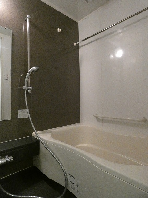 バス・シャワールーム　風呂