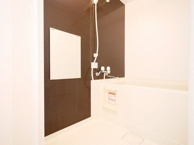 バス・シャワールーム　きれいなお風呂で快適バスタイム♪