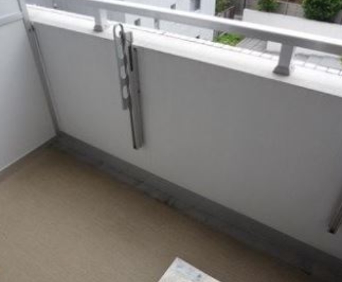 バルコニー　バルコニー