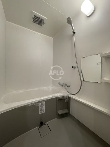 バス・シャワールーム　インプルーブ天満橋　バスルーム