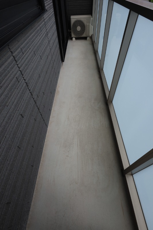 バルコニー　図面と現状に相違がある場合には現状を優先