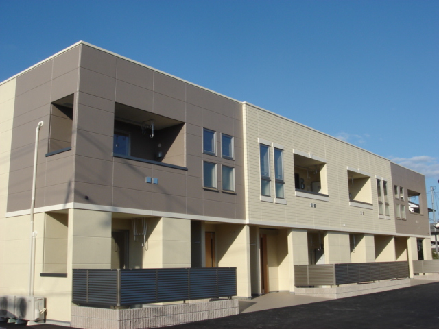 建物外観　外観写真（昼）