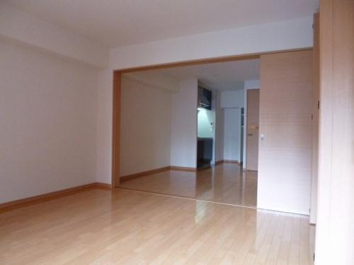 居室・リビング　別号室