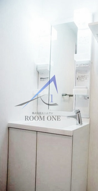 洗面設備　洗面台です。