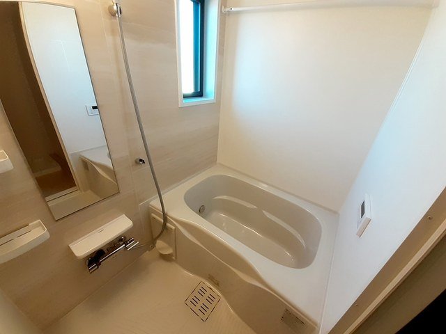 バス・シャワールーム　お風呂です