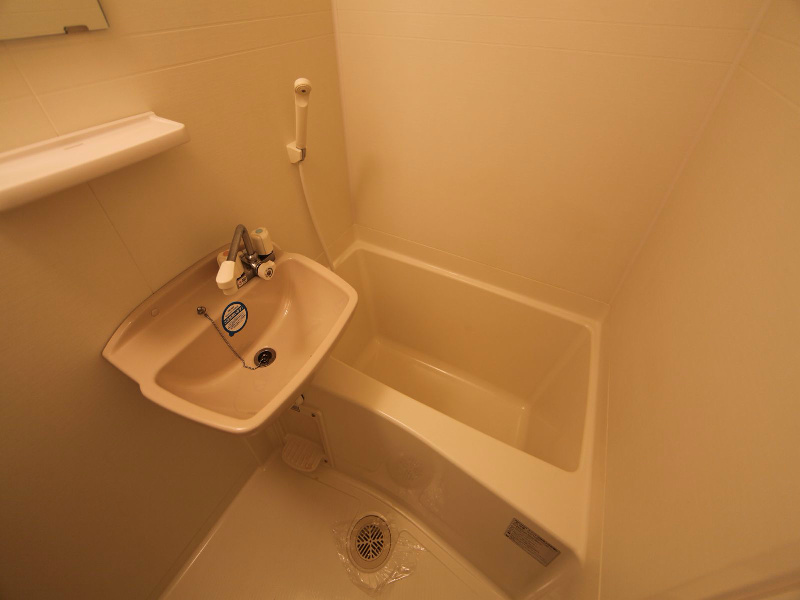 バス・シャワールーム　バスルーム（浴室暖房乾燥機付）