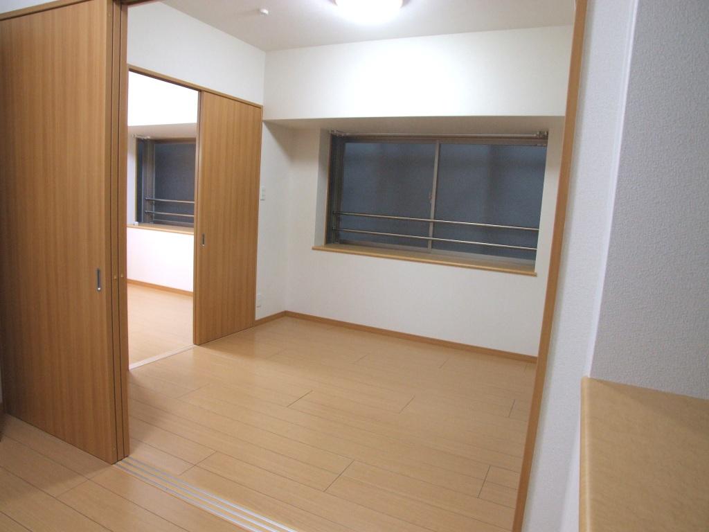 居室・リビング　広い室内♪