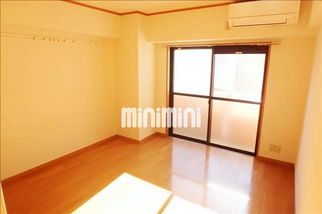 居室・リビング　反転タイプ