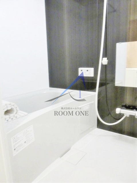 バス・シャワールーム　お風呂です。
