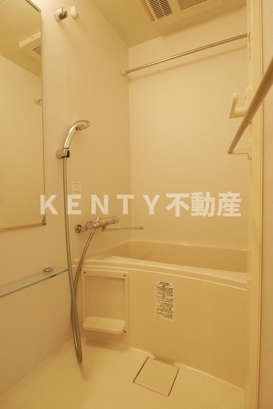 バス・シャワールーム　お風呂で日々の疲れを落としましょう