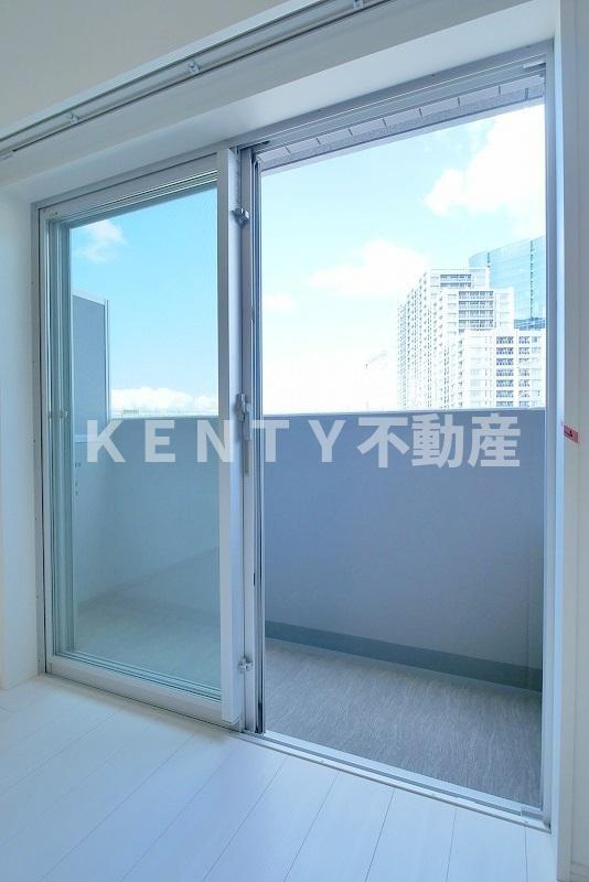 バルコニー　お洗濯にも便利なバルコニー付き