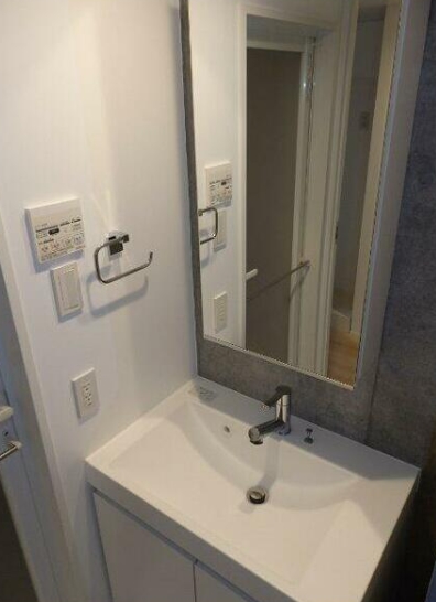 洗面設備　※こちらのお写真は他部屋になり参考写真です※
