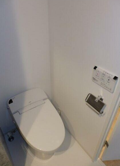 トイレ　※こちらのお写真は他部屋になり参考写真です※