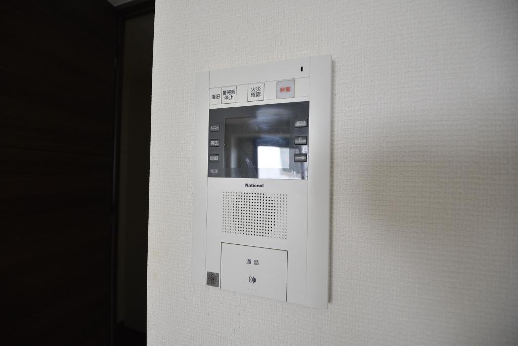 セキュリティ　カメラ付インターホン