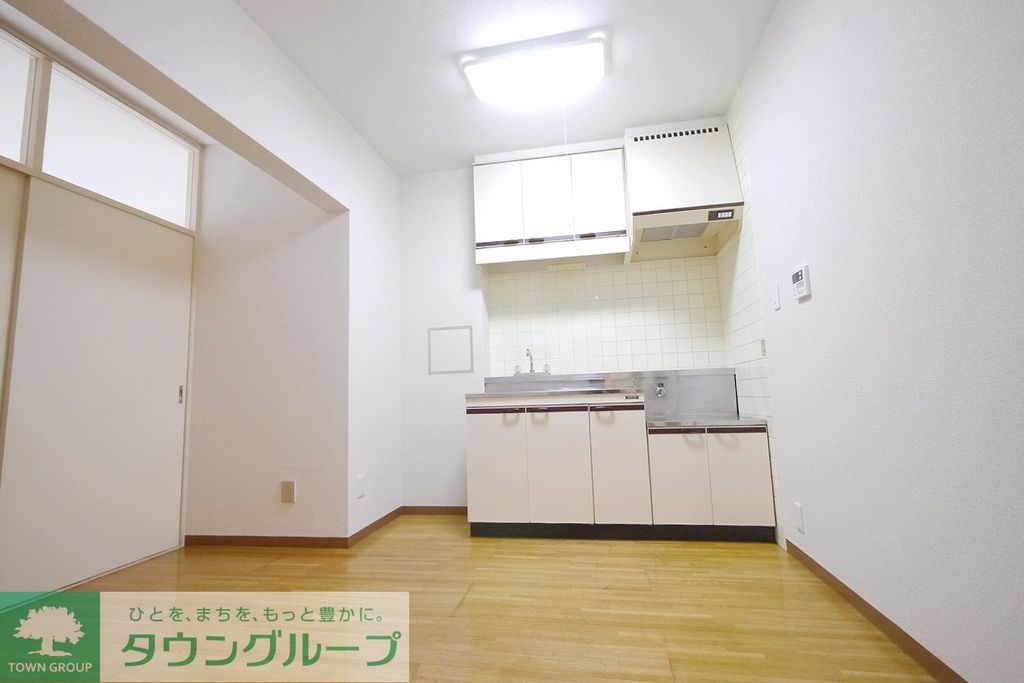 居室・リビング　キッチン