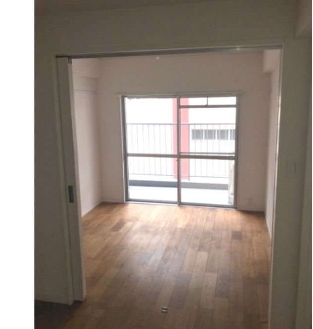 居室・リビング　ゆったり過ごせる居間です