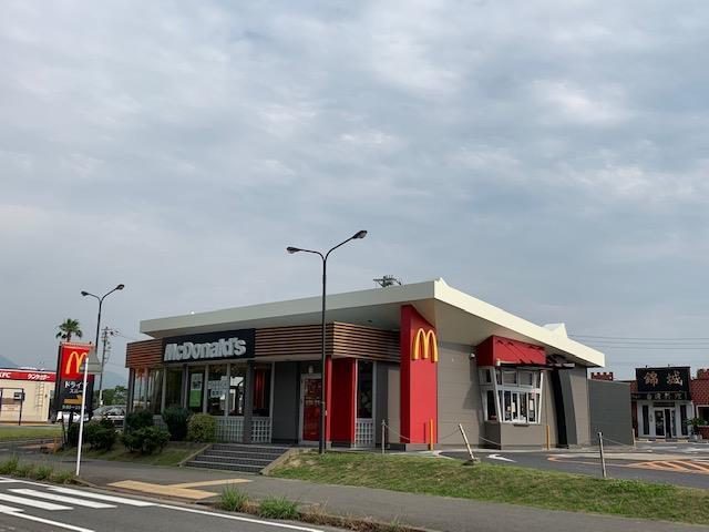 飲食店　マクドナルド（飲食店）まで450m