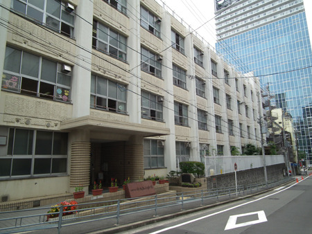 小学校　大阪市立中大江小学校（小学校）まで195m