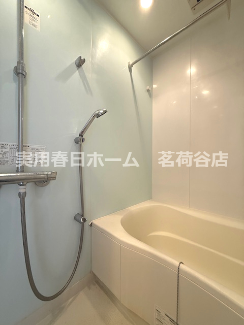 バス・シャワールーム　※反転タイプ間取り、参考写真