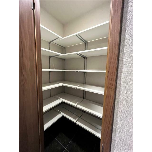 収納　参考写真（同物件別部屋）