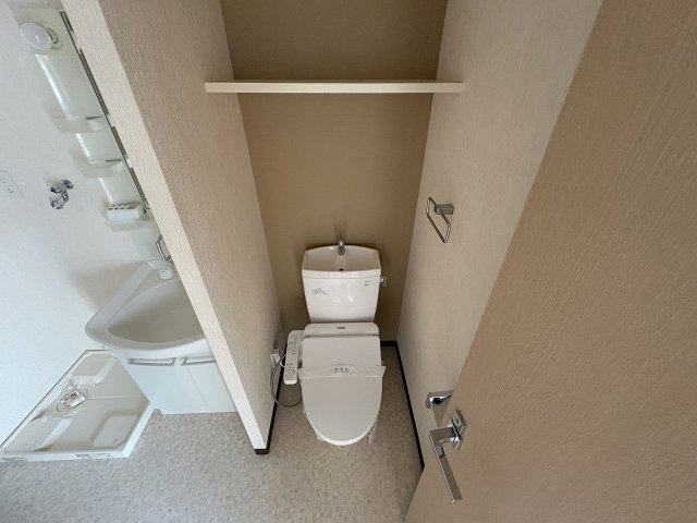 トイレ　コンパクトで使いやすいトイレです