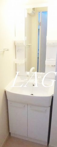洗面設備　独立洗面台です。