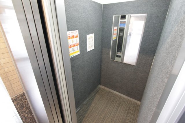 その他共有部分　エレベーターがあります