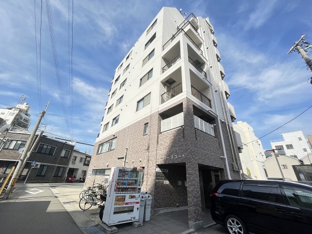 建物外観　きれいな外観です