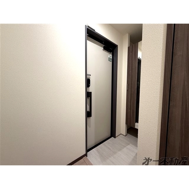 D crest新川Sの玄関写真