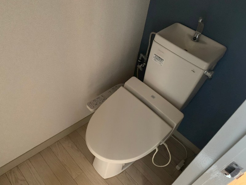 トイレ　反転部屋参照