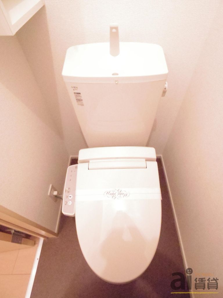 トイレ　※同仕様写真です