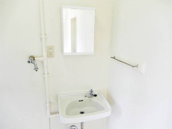洗面設備　ビレッジハウスの同一物件・同一タイプの間取りの写真です