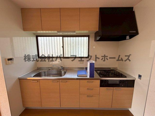 キッチン　キッチンでお料理をお楽しみください