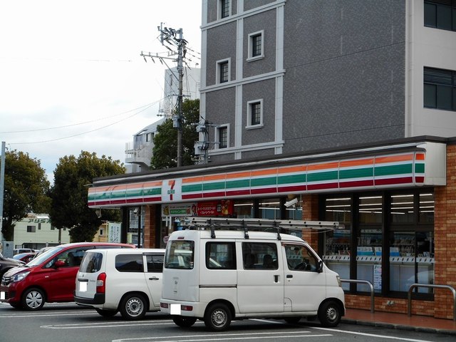 コンビニ　セブンイレブン神水１丁目店（コンビニ）まで800m