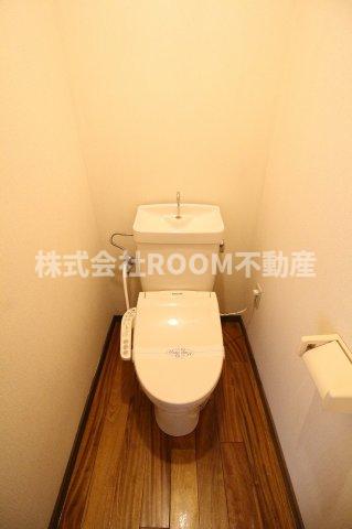 トイレ　清潔感のあるトイレです