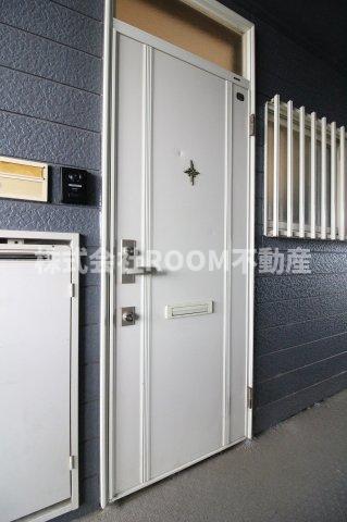 玄関　シンプルで使いやすい玄関です