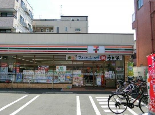 コンビニ　セブンイレブン大田区蒲田1丁目北店（コンビニ）まで40m